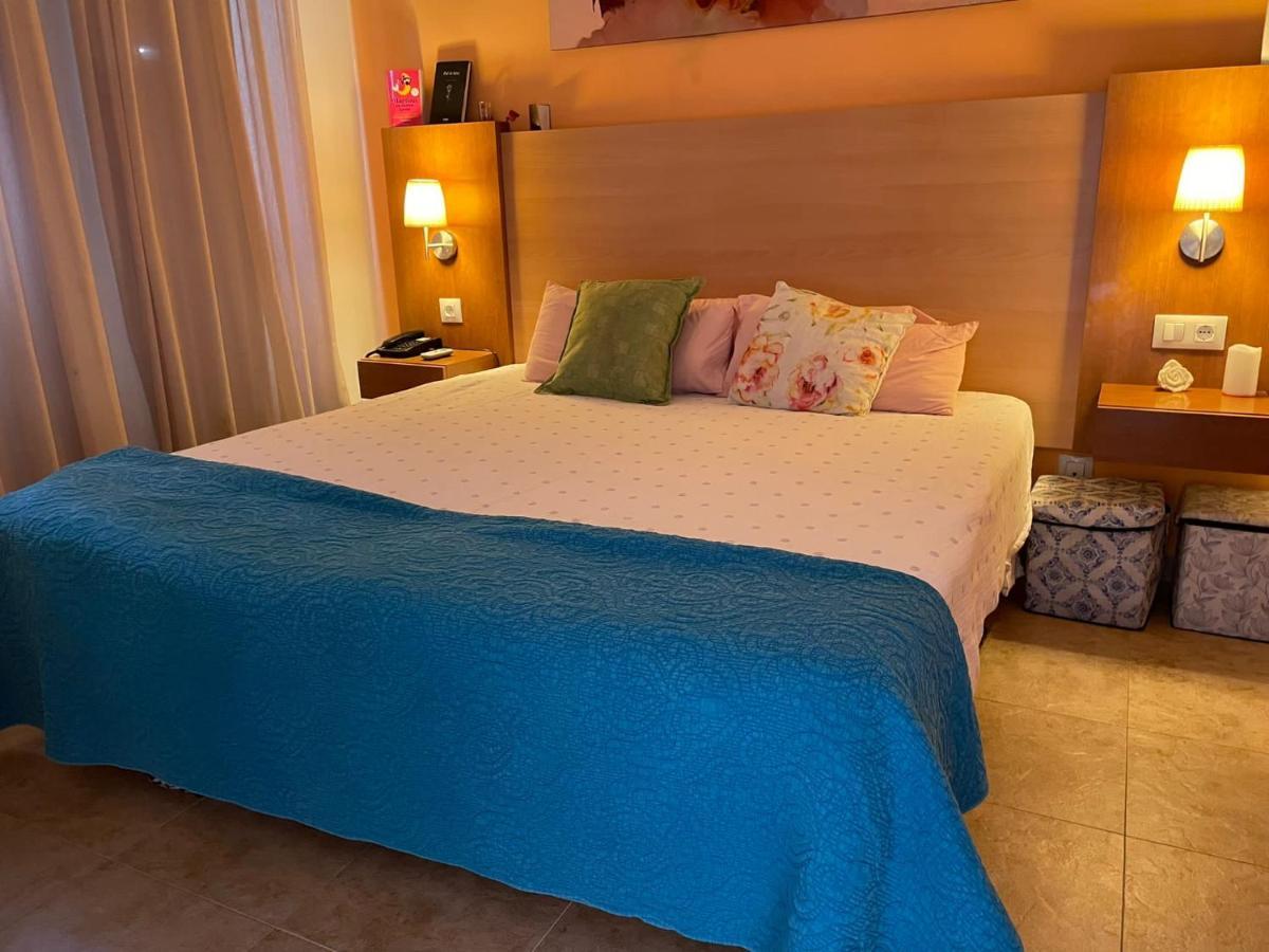 Apartamento Punta Umbria Parking Incluido Y Piscina Exterior photo